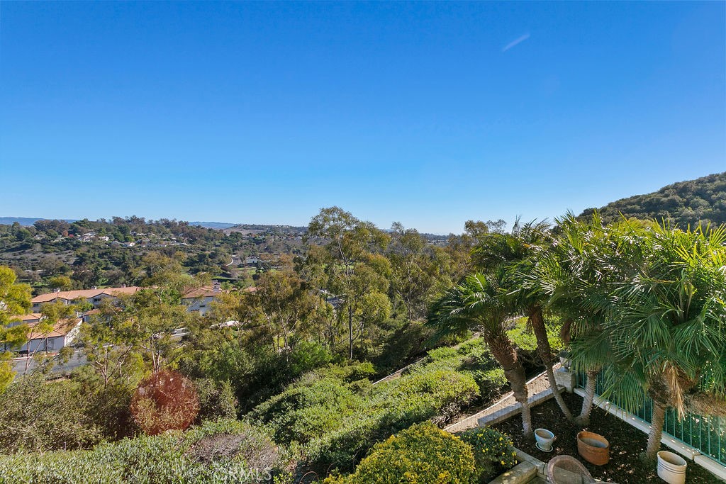 30942 Calle Moraga Laguna Niguel, CA 92677 - Photo 19 of 40 a view of a green field