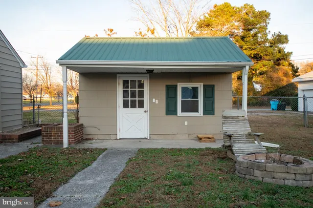 $264,900 | 306 North Main Street, Hebron, MD 21830