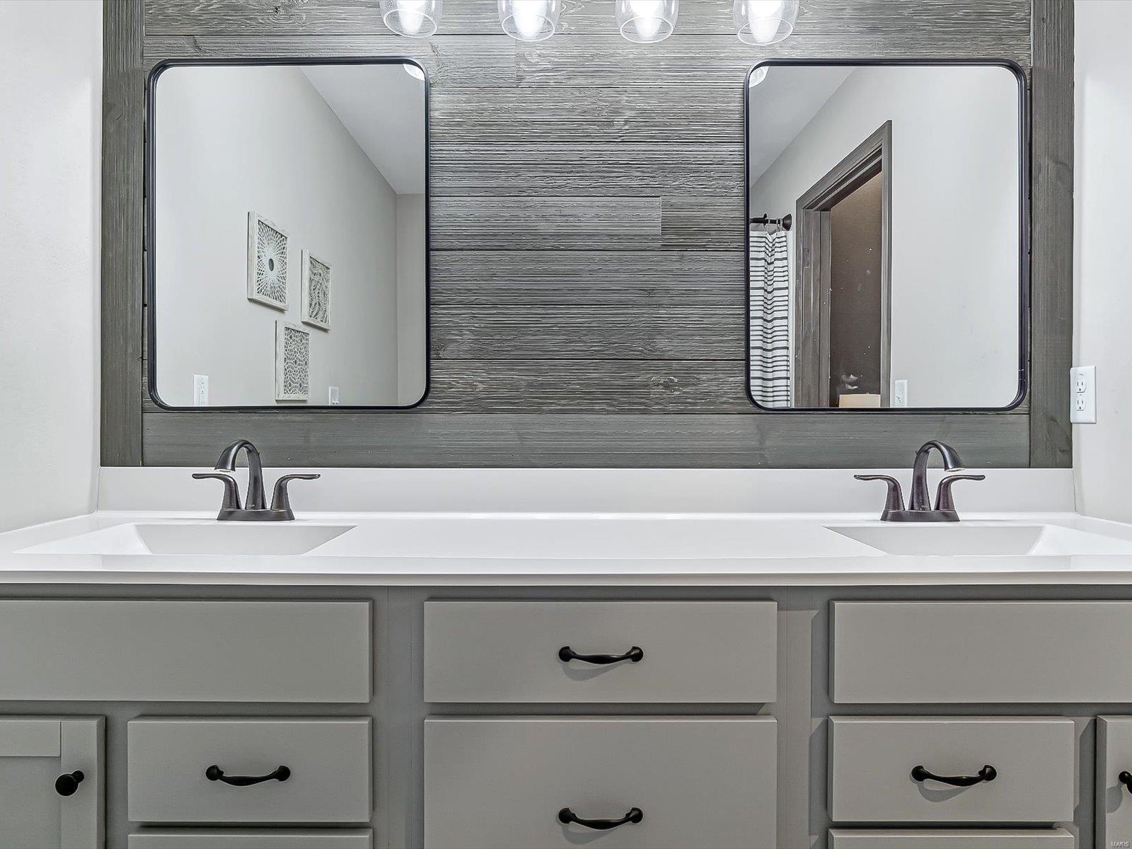 412 Briar Creek Road Troy, IL 62294 - Photo 17 of 32 Gallery Image 17