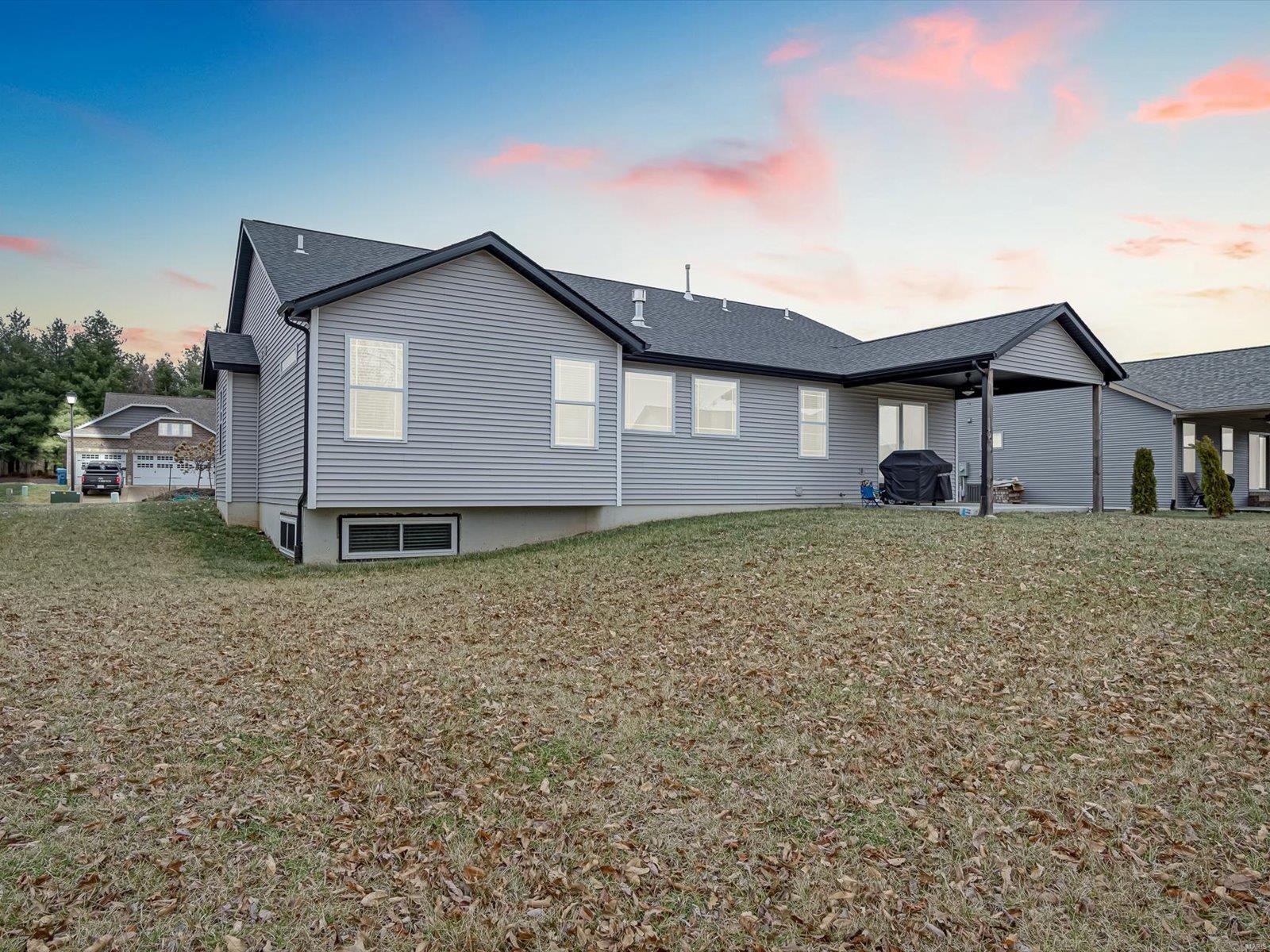 412 Briar Creek Road Troy, IL 62294 - Photo 31 of 32 Gallery Image 31