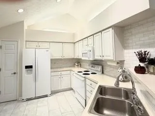 $372,500 | 3734 Vineyards Lake Circle Northwest, Unit U5, Kennesaw, GA 30144