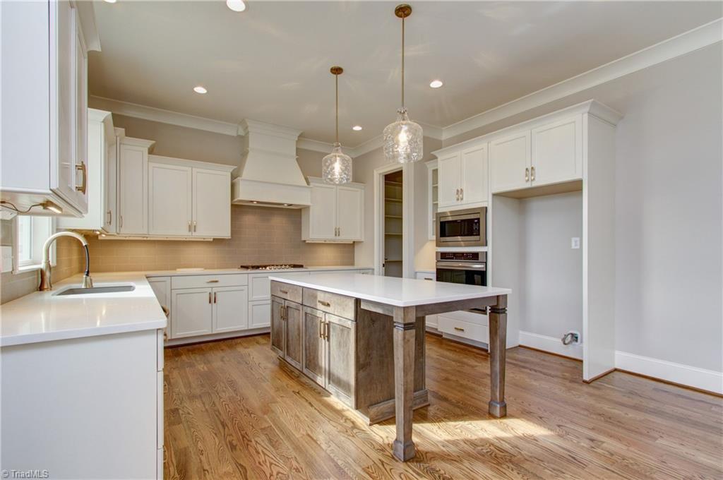 7306 Lanval Drive Oak Ridge, NC 27310 - Photo 11 of 48