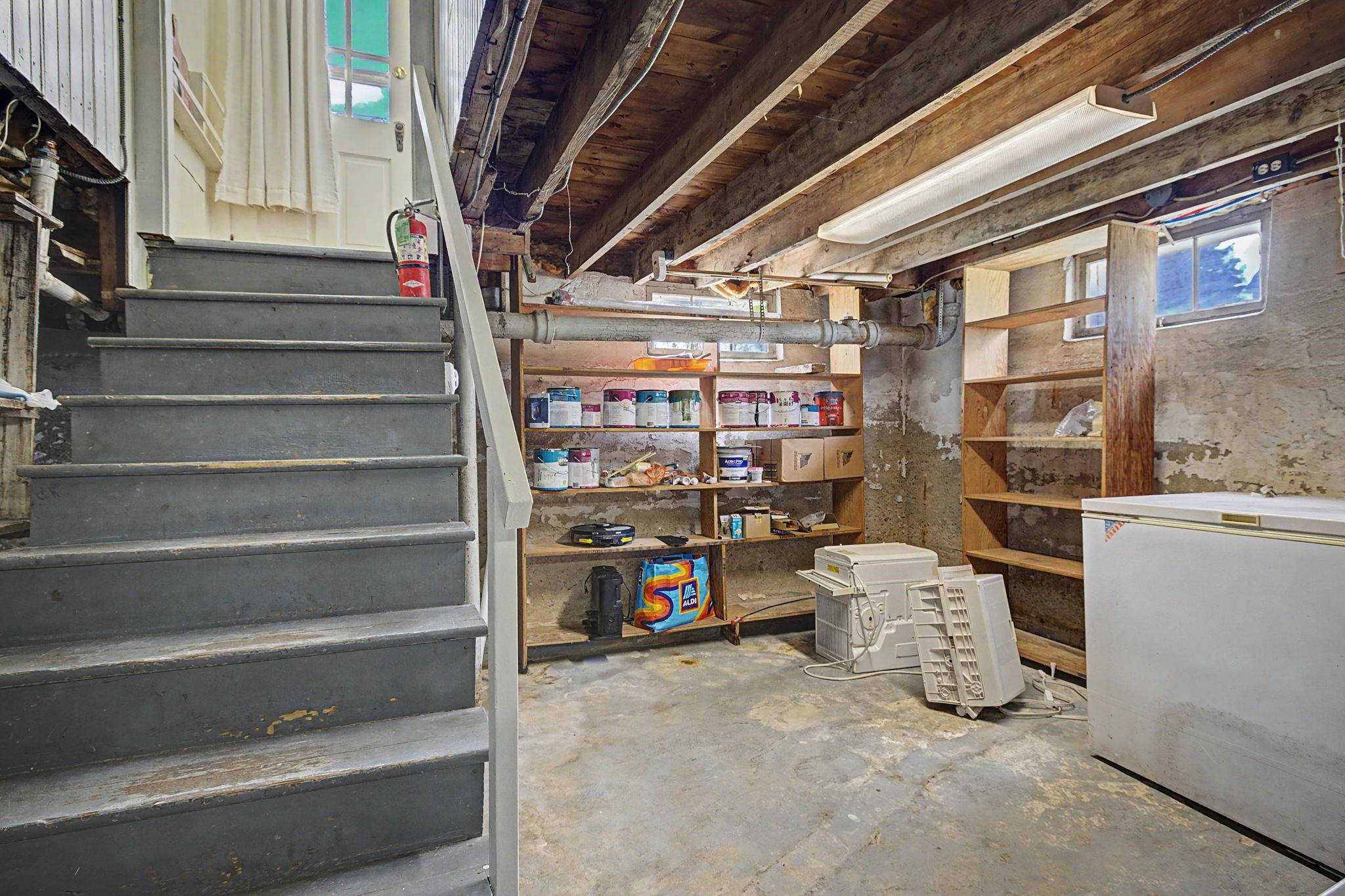 171 Kenney Street Manchester, NH 03103 - Photo 55 of 60