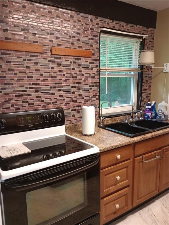 974 Burns Road Kennerdell, PA 16374 - Photo 11 of 16