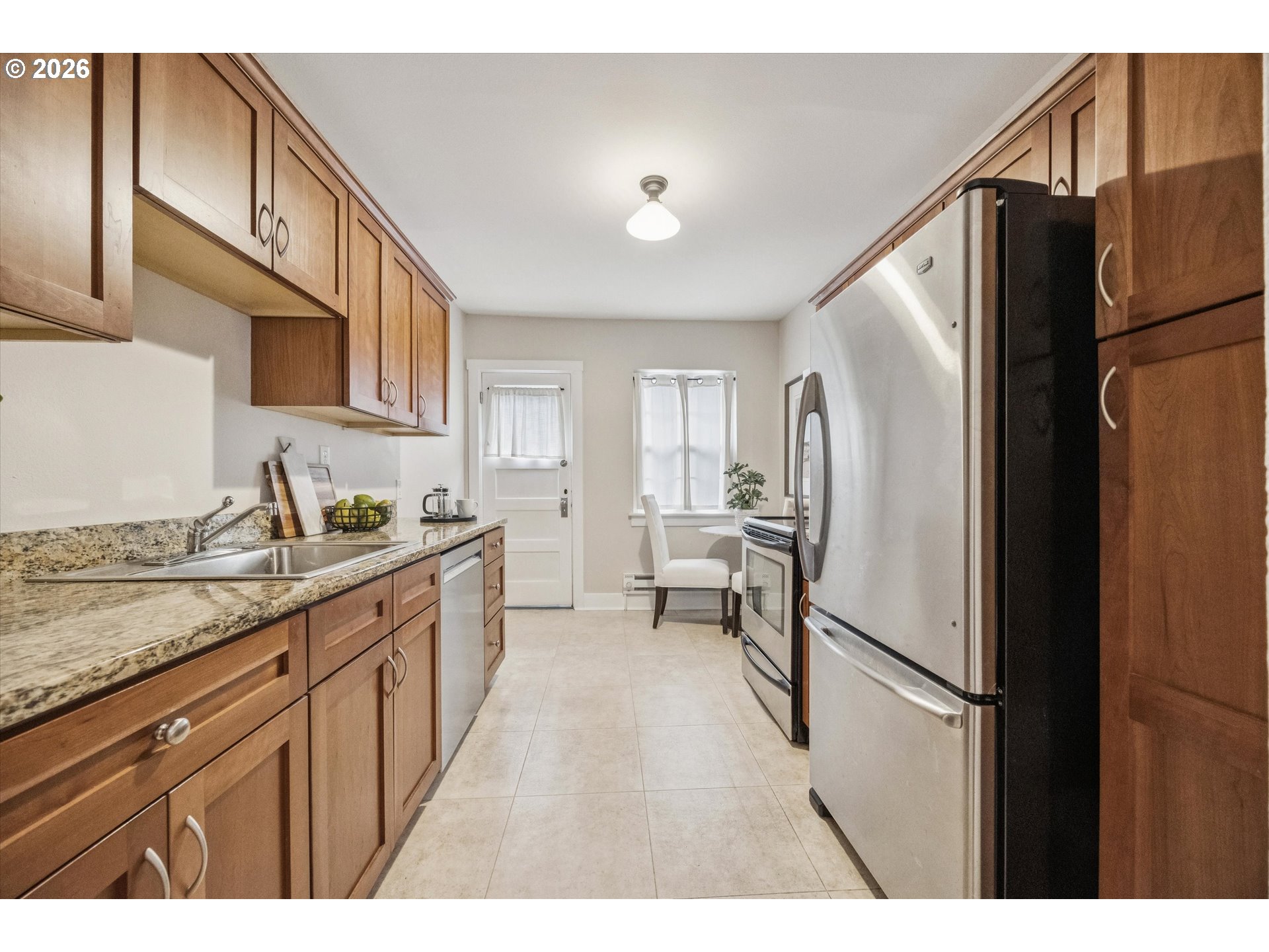 2633 Northwest Raleigh Street, Unit 33 Portland, OR 97210 - Photo 4 of 13 Kitchen
