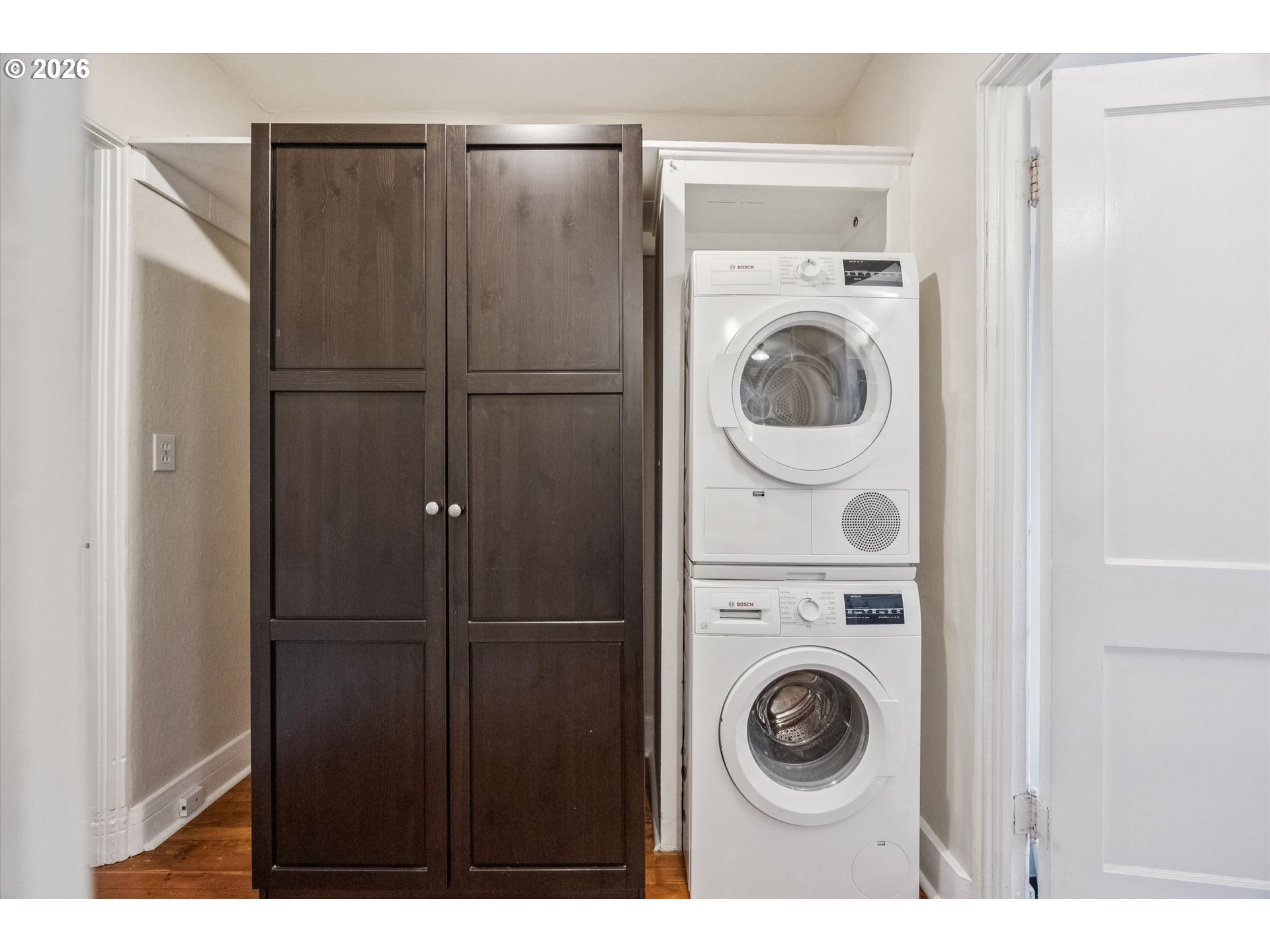 2633 Northwest Raleigh Street, Unit 33 Portland, OR 97210 - Photo 8 of 13 Laundry