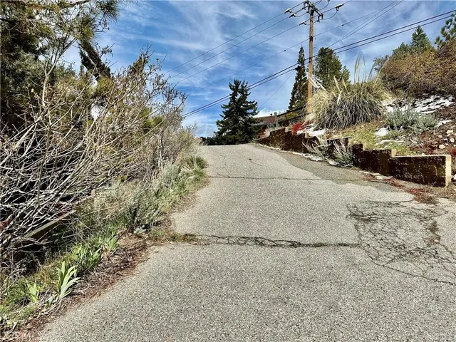 $2,175 | 2005 Zermatt Drive, Pine Mountain Club, CA 93222