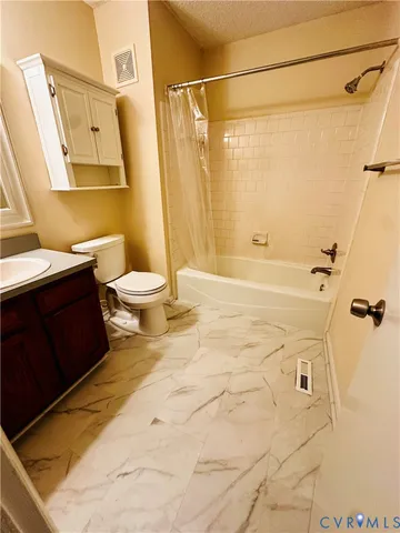 $2,300 | 2005 Rocky Creek Lane, Henrico, VA 23238