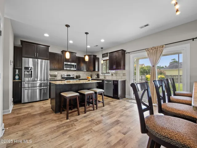 $459,000 | 100 Abaco Drive East, Cedar Point, NC 28584