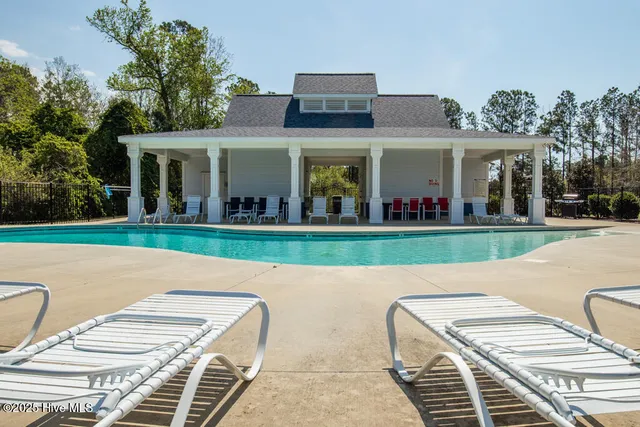 $459,000 | 100 Abaco Drive East, Cedar Point, NC 28584