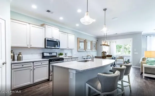 $474,040 | 536 Glitter Bay Court, Unit LOT 18, Shallotte, NC 28470