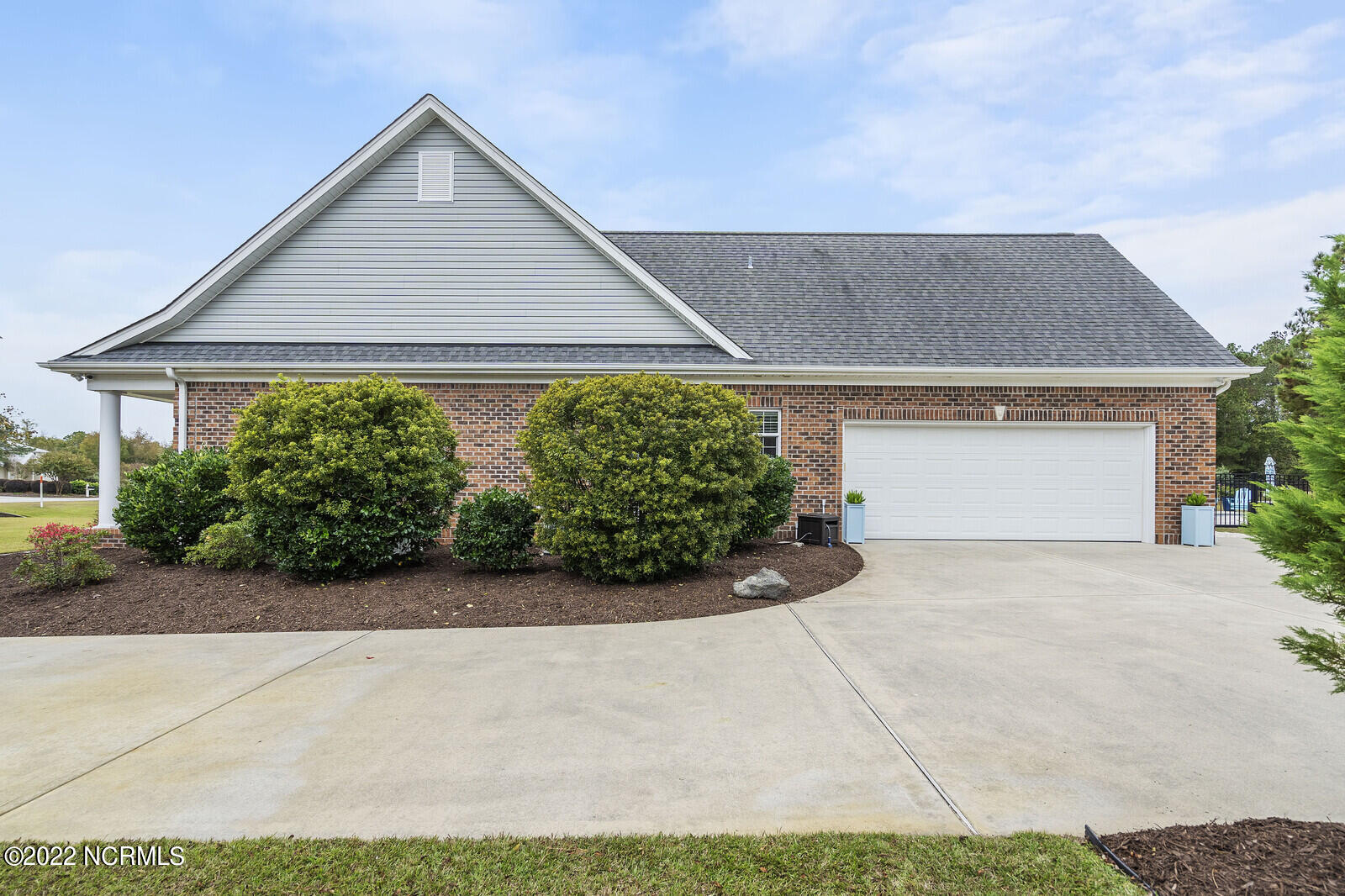 135 Crane Pointe Road Hampstead, NC 28443 - Photo 6 of 105 07_DSC01947_mls