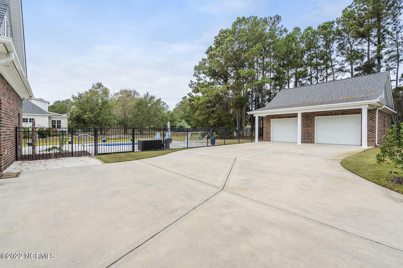 135 Crane Pointe Road Hampstead, NC 28443 - Photo 8 of 105 09_DSC01952_mls