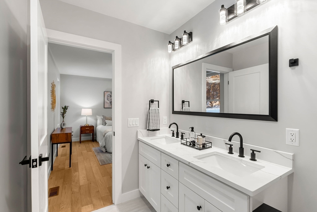 67 Hood Road Tewksbury, MA 01876 - Photo 21 of 42