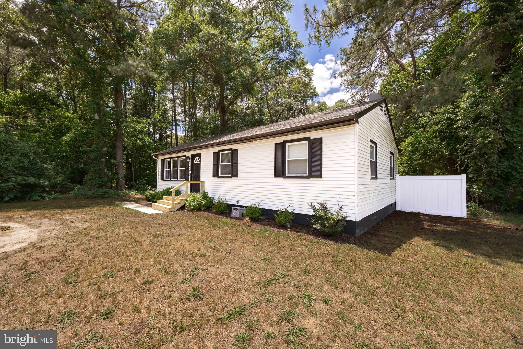 1700 Dale Lane Salisbury, MD 21801 - Photo 3 of 46