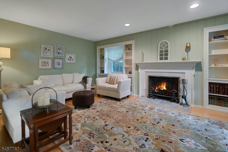 16 Rockledge Road Montville, NJ 07045 - Photo 5 of 32 Gallery Image 5