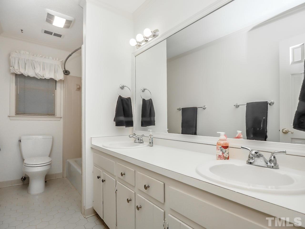 6509 Jade Tree Lane Raleigh, NC 27615 - Photo 18 of 30