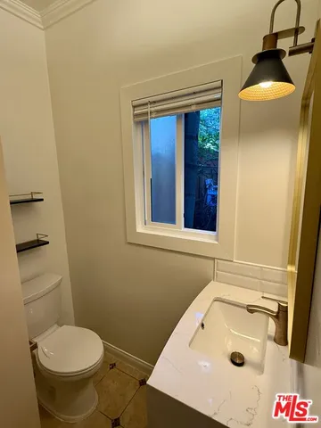 $3,995 | 840 Huntley Drive, Unit 2, West Hollywood, CA 90069