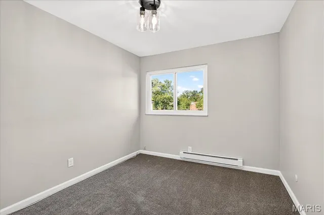 $195,000 | 10140 Sakura Drive, St. Louis, MO 63128