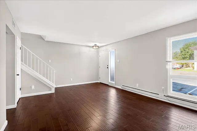 $205,000 | 10140 Sakura Drive, St. Louis, MO 63128