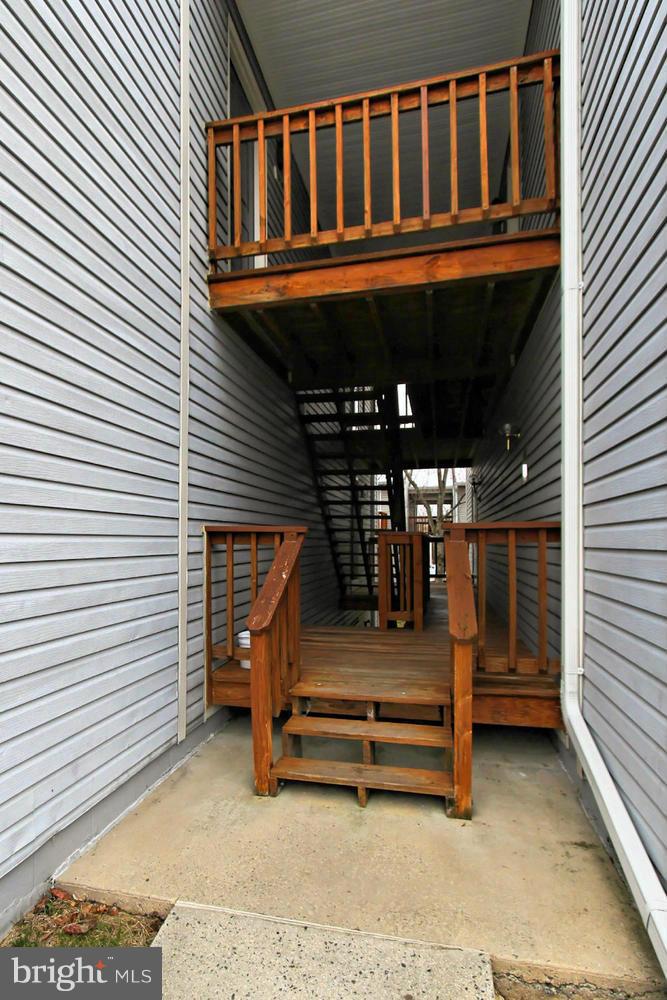 7828 Harrowgate Circle, Unit 125 Springfield, VA 22152 - Photo 3 of 28 Exterior (General)