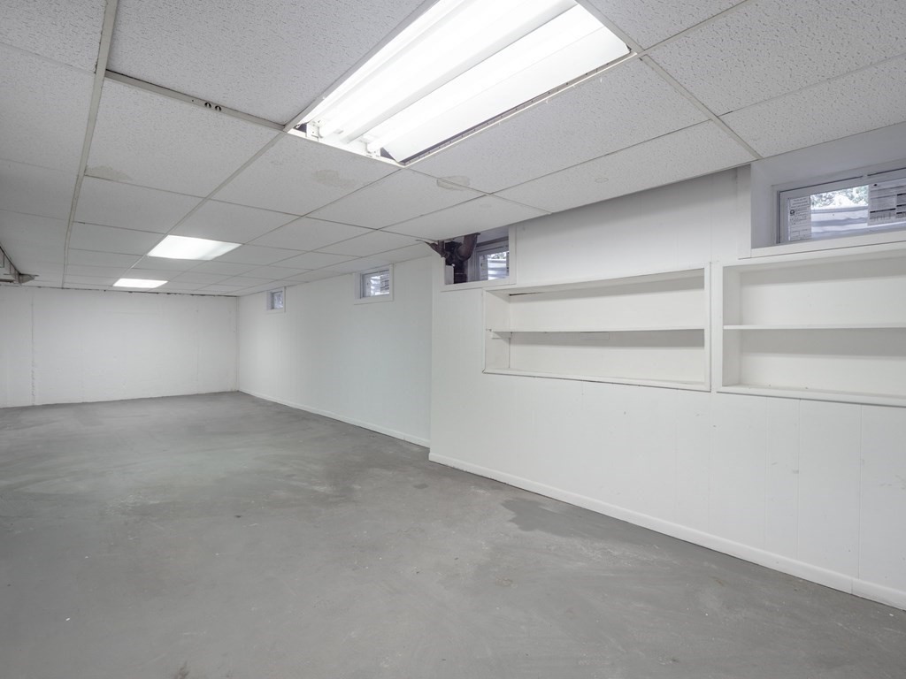 39 Marilyn Road Andover, MA 01810 - Photo 26 of 28 a view of an empty room