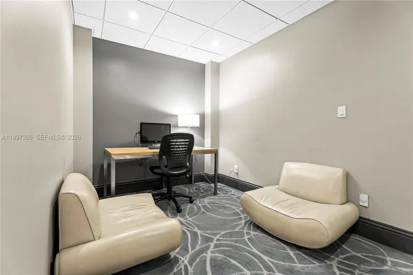 $4,000 | 770 Claughton Island Drive, Unit 1515, Miami, FL 33131