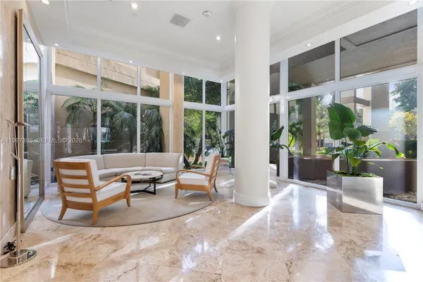 $4,000 | 770 Claughton Island Drive, Unit 1515, Miami, FL 33131