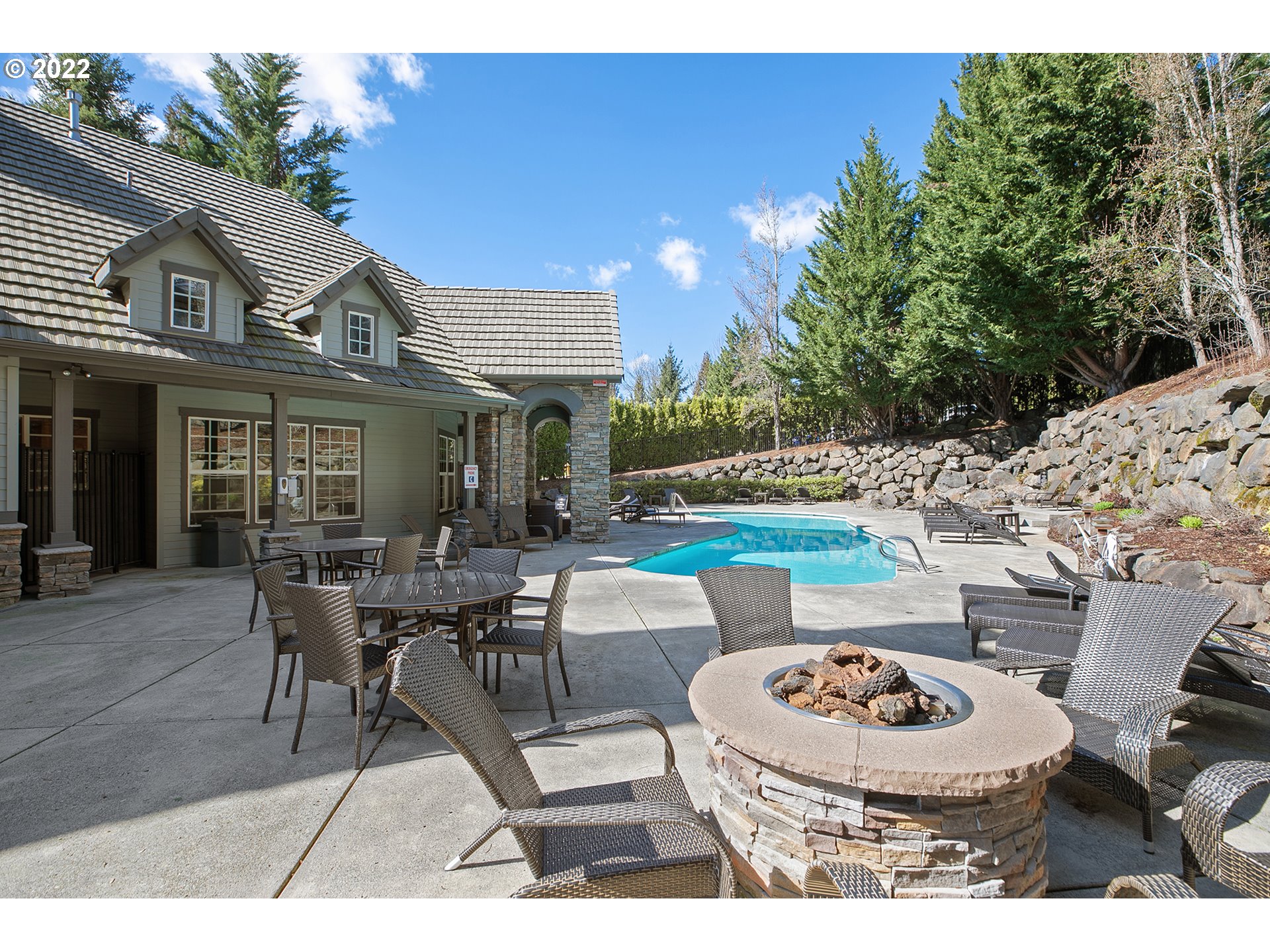 595 Springtree Lane West Linn, OR 97068 - Photo 23 of 28 a swimming pool with outdoor seating and yard