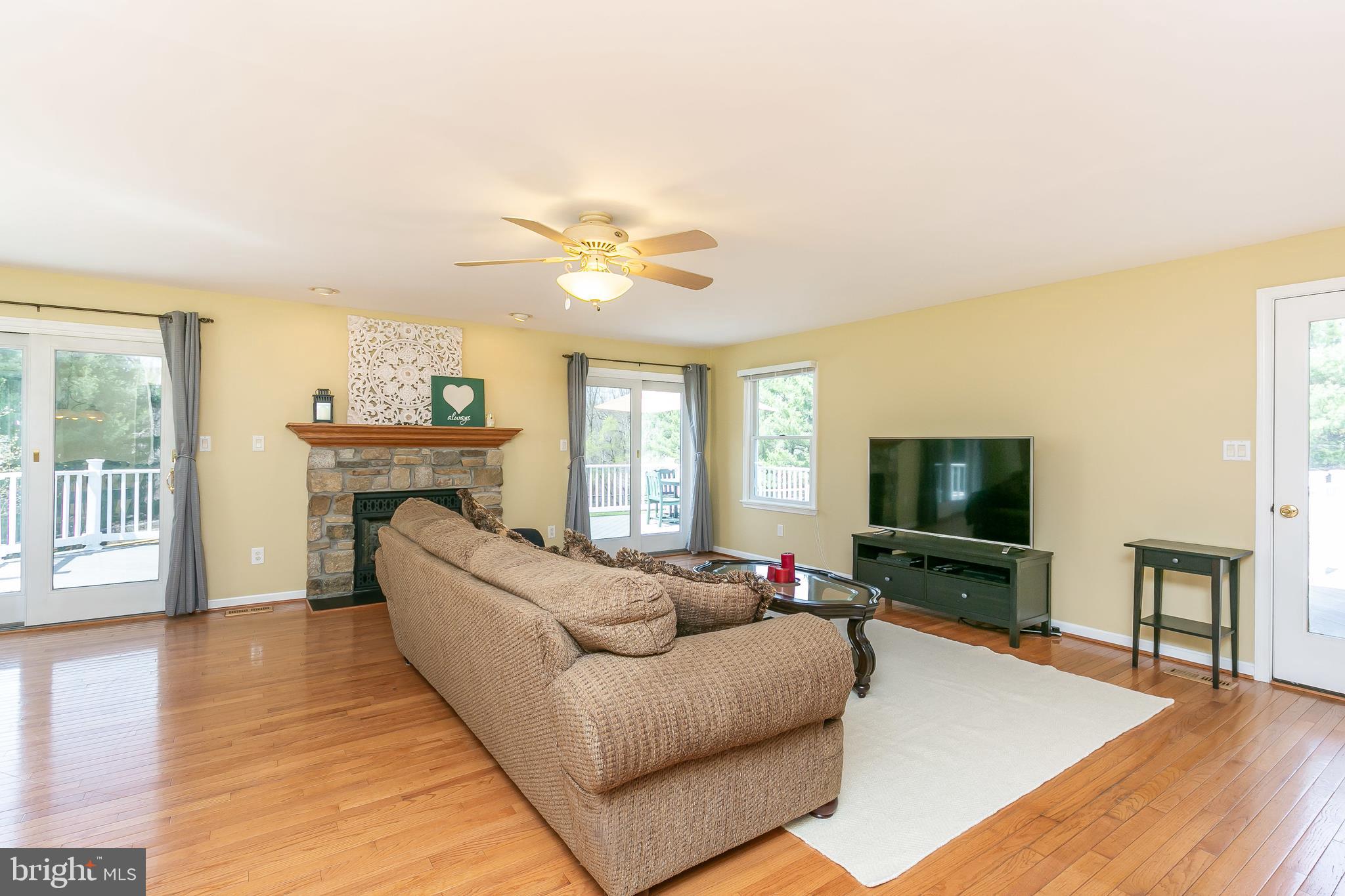 2240 Engle Road Fallston, MD 21047 - Photo 21 of 70 Living Room