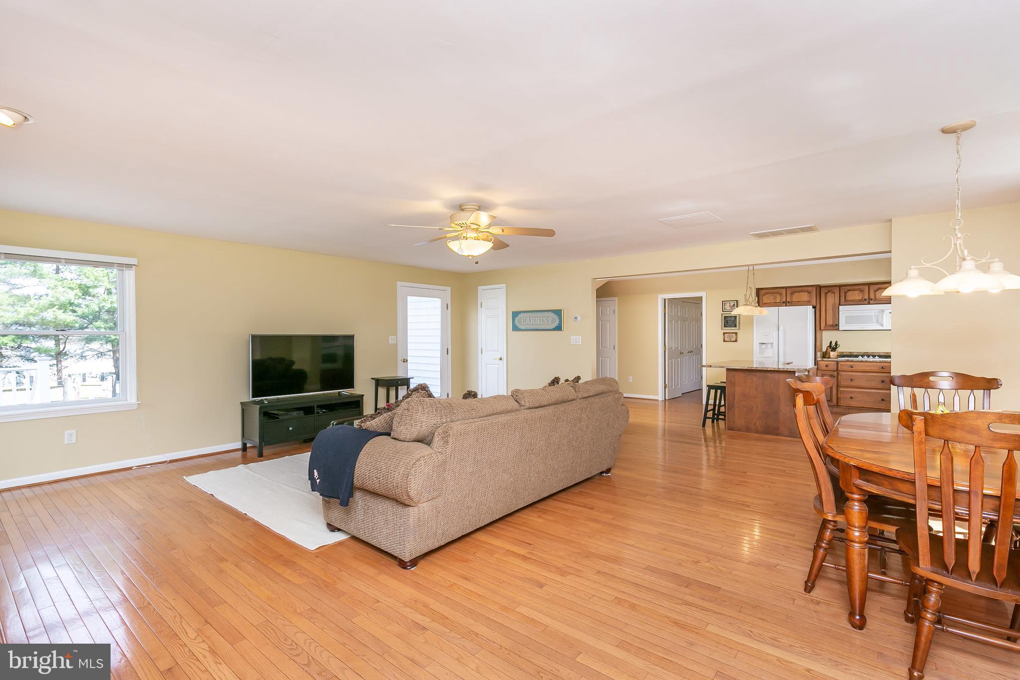 2240 Engle Road Fallston, MD 21047 - Photo 24 of 70 Living Room