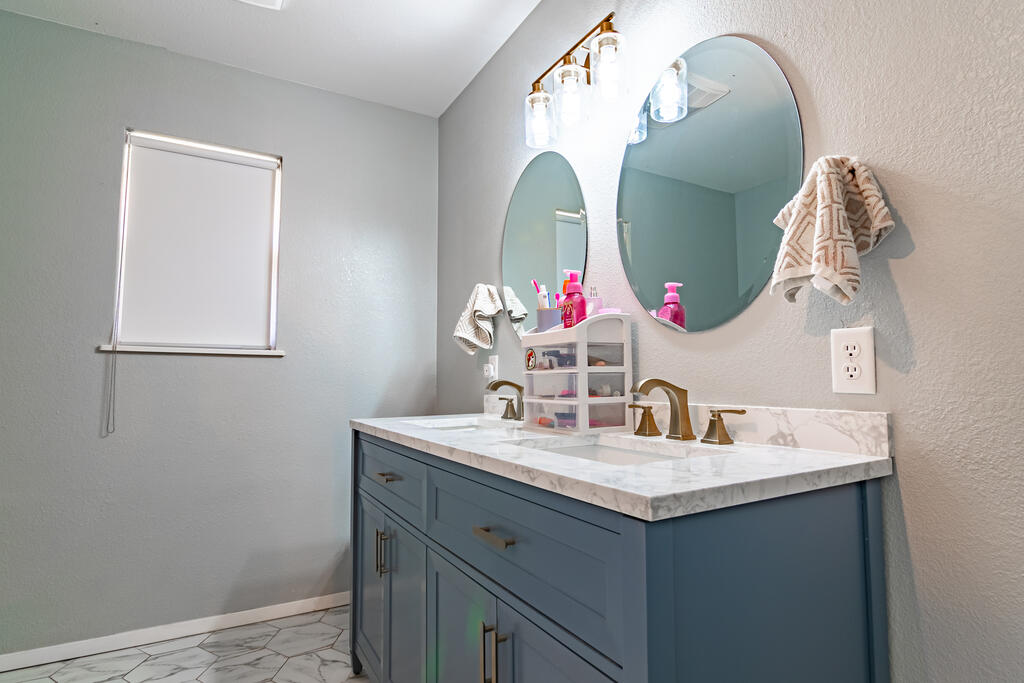 1123 Golf Course Road Andrews, TX 79714 - Photo 18 of 30 Gallery Image 18