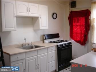 235 Barrington Road Upper Darby, PA 19082 - Photo 6 of 6 Kitchen