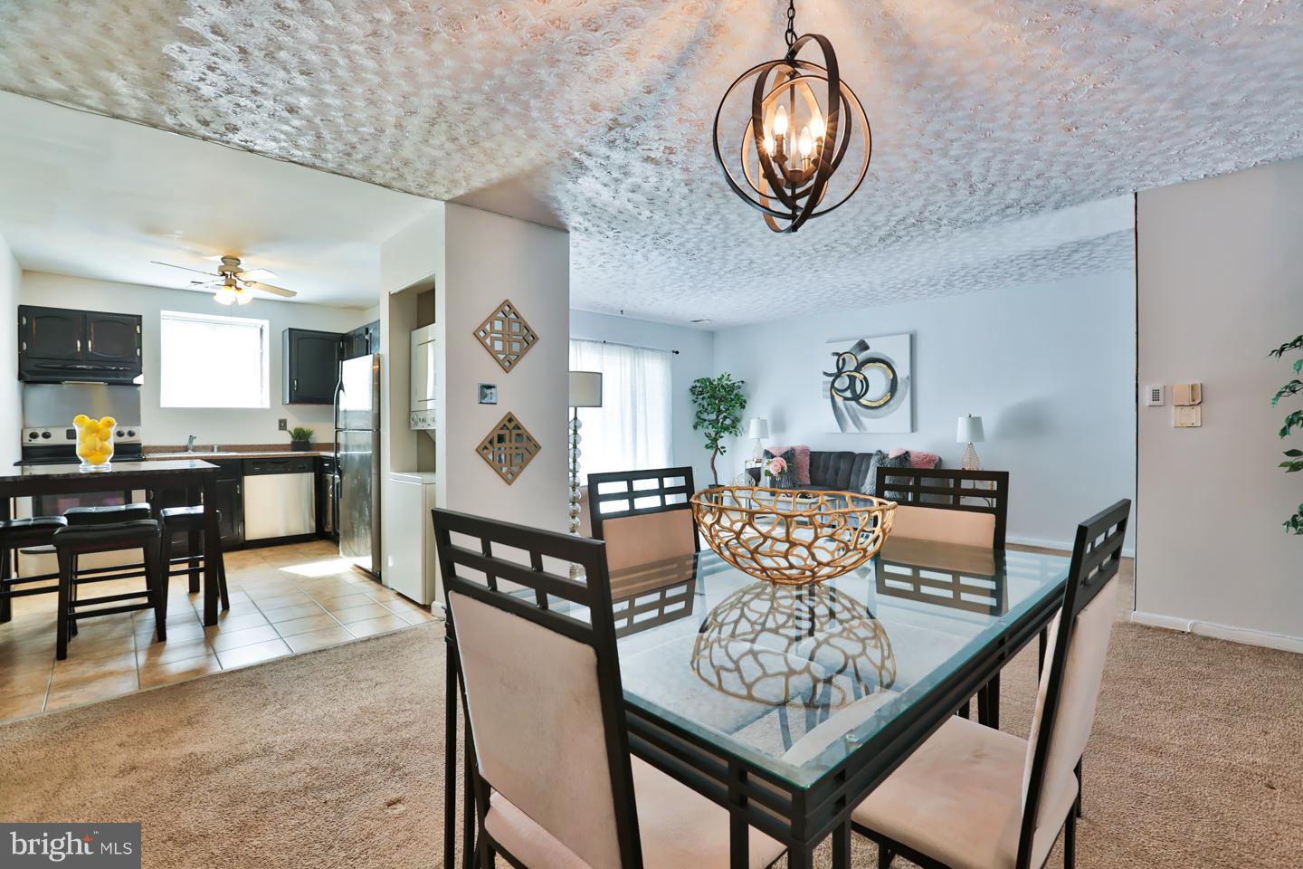 3926 Rolling Rd., Unit D2 Baltimore, MD 21208 - Photo 2 of 20 Dining Room