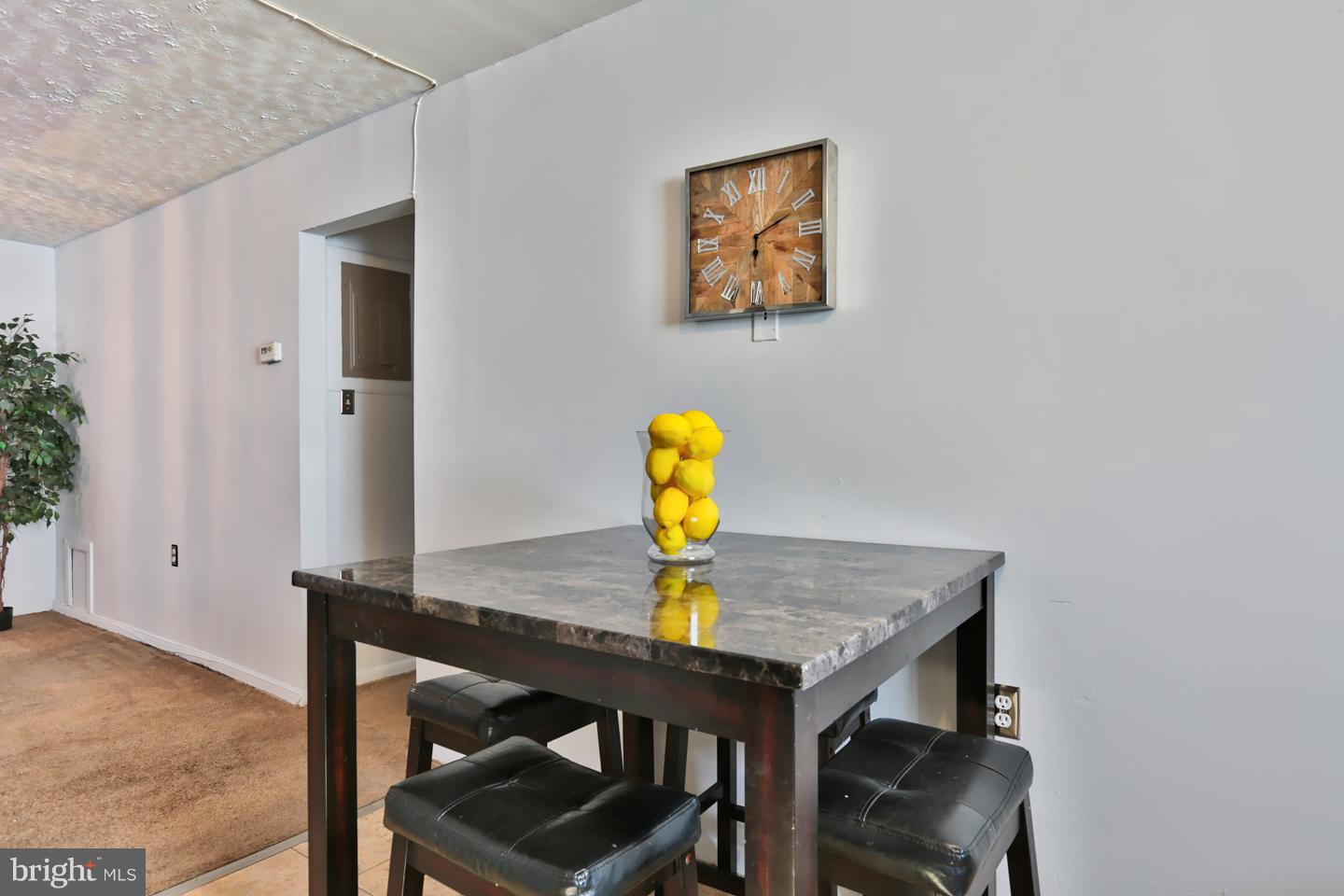 3926 Rolling Rd., Unit D2 Baltimore, MD 21208 - Photo 15 of 20 Kitchen