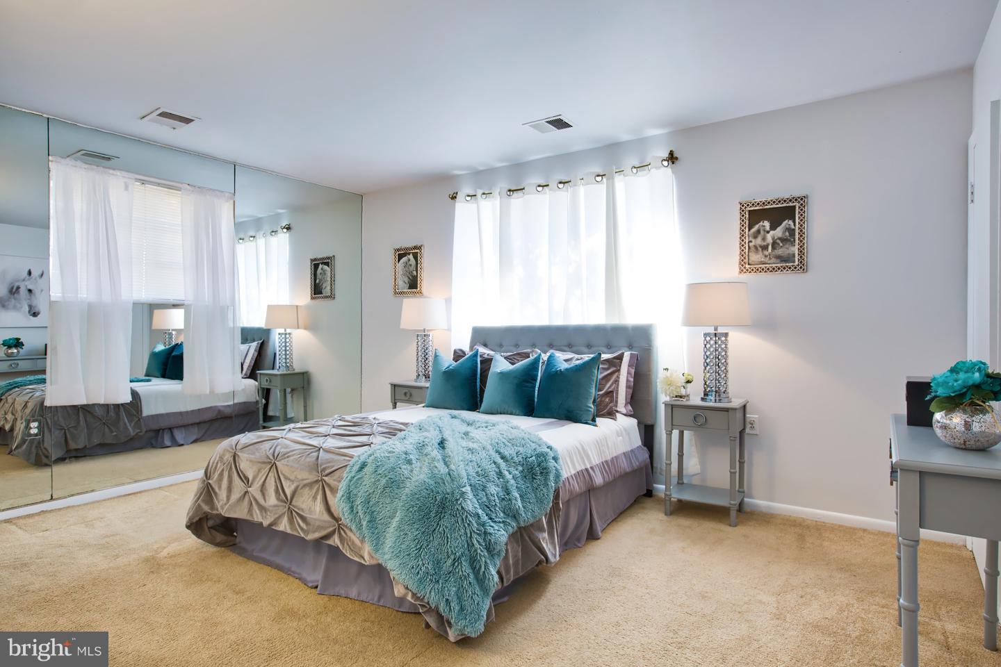 3926 Rolling Rd., Unit D2 Baltimore, MD 21208 - Photo 4 of 20 Bedroom (Master)