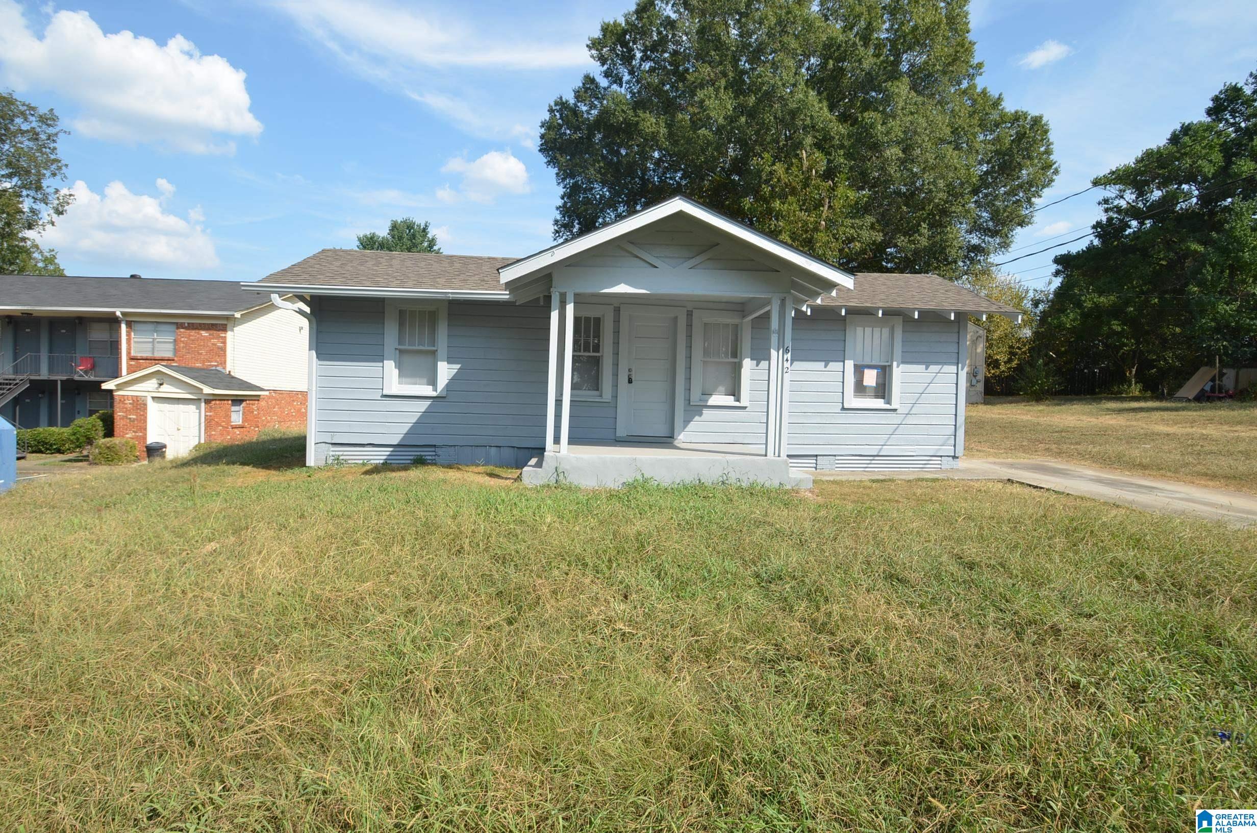 642 South Parkell Avenue Bessemer, AL 35023 - Photo 1 of 39