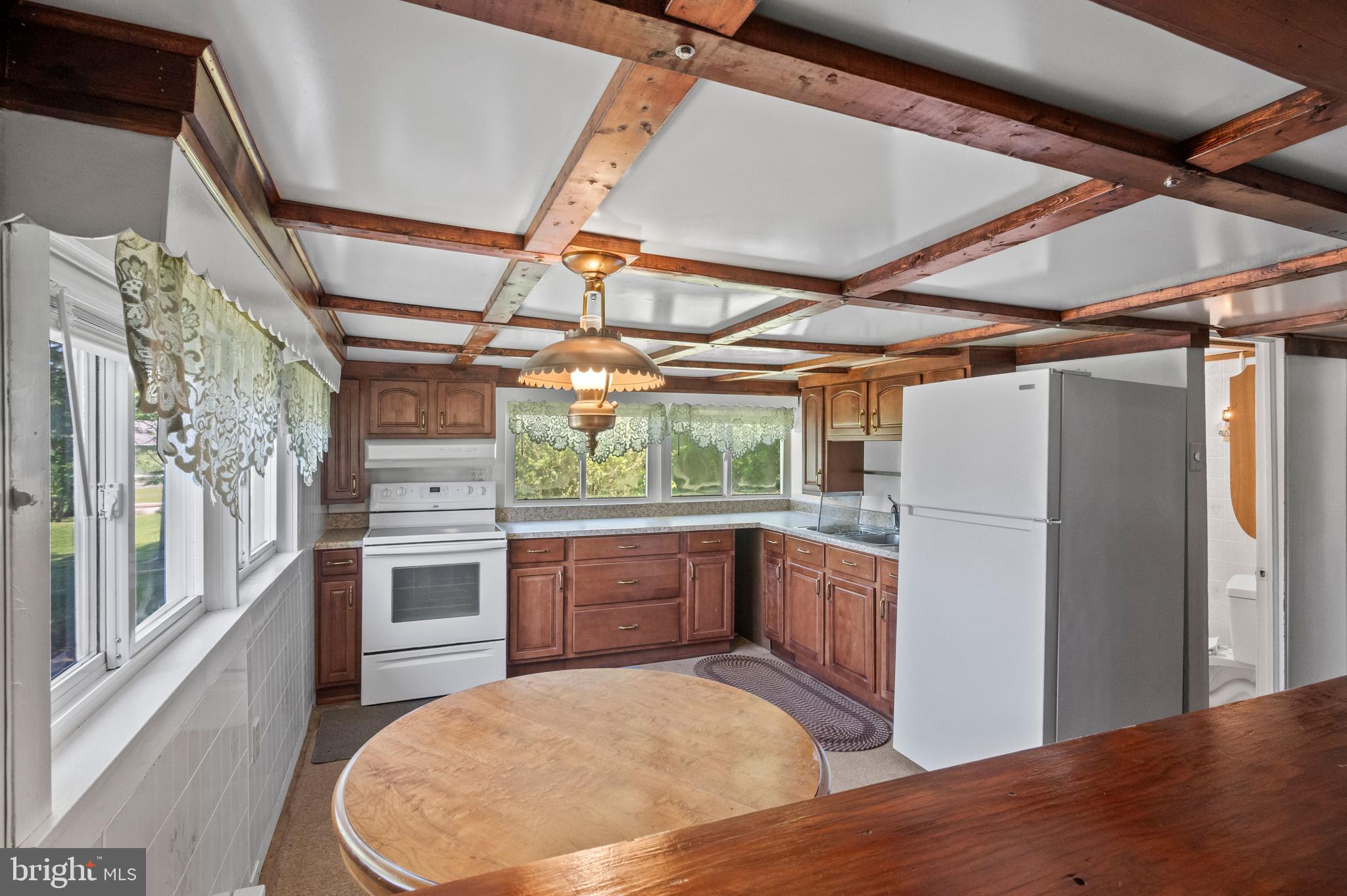 30 Perry Street Birdsboro, PA 19508 - Photo 5 of 17