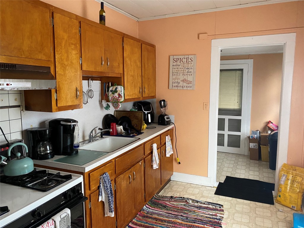 26 Rutherford Street Binghamton, NY 13901 - Photo 15 of 31 Gallery Image 15