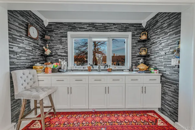 $1,200,000 | 38 Quarry Lane, Levittown, NY 11756