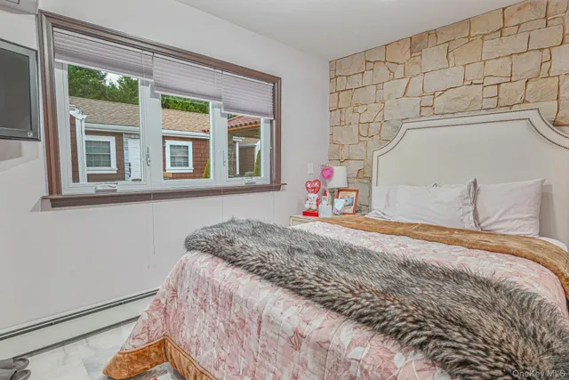 $1,200,000 | 38 Quarry Lane, Levittown, NY 11756