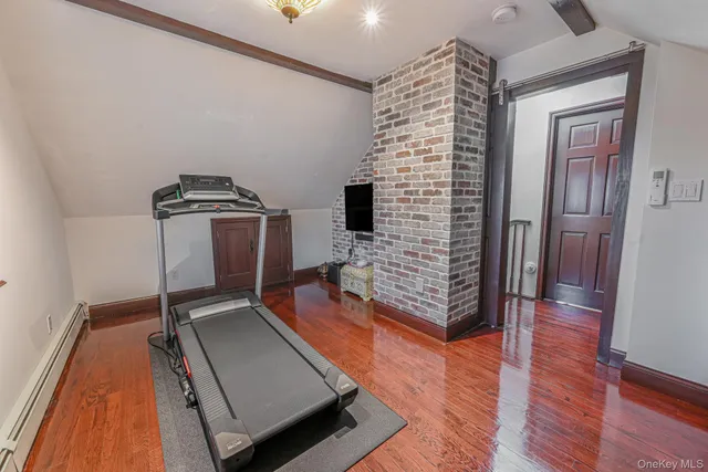 $1,200,000 | 38 Quarry Lane, Levittown, NY 11756