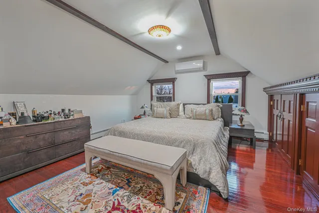 $1,200,000 | 38 Quarry Lane, Levittown, NY 11756