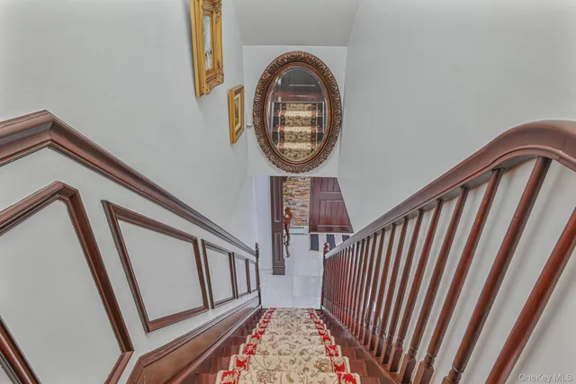 $1,200,000 | 38 Quarry Lane, Levittown, NY 11756