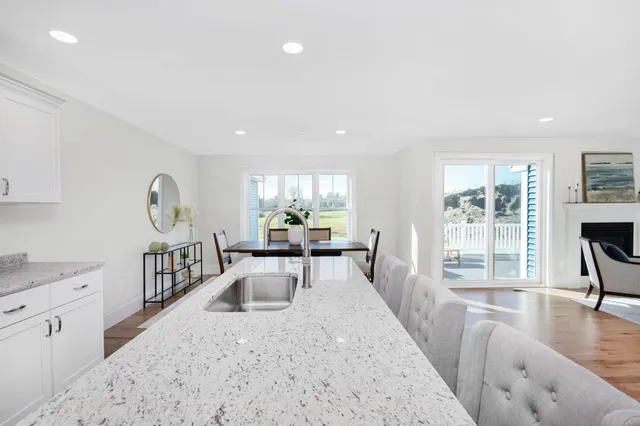 $1,375,000 | 150 County Road, Unit 41428, Amherst, NH 03031