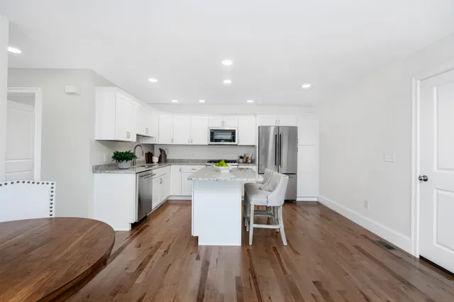 $1,375,000 | 150 County Road, Unit 41428, Amherst, NH 03031