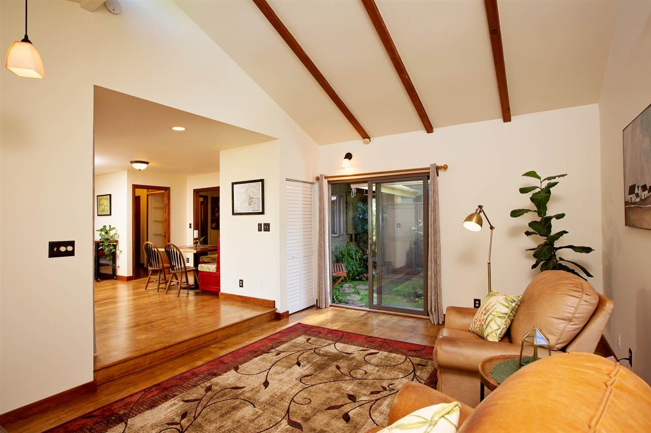 718 Holopuni Road Kula, HI 96790 - Photo 5 of 21 a living room with furniture