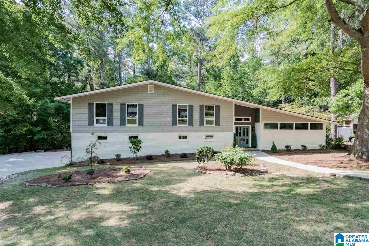 1786 Cornwall Road Birmingham, AL 35226 - Photo 1 of 46