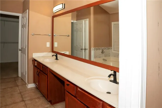 $2,700 | 2581 Southhaven Lane, Buford, GA 30519