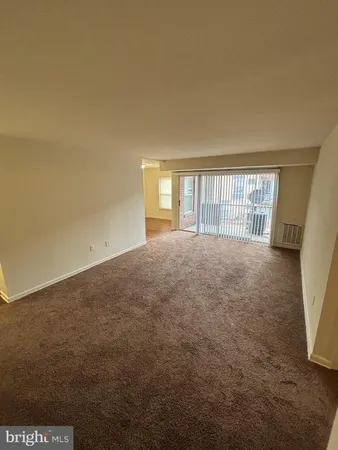 $1,800 | 3827 St Barnabas Road, Unit T 103, Suitland, MD 20746